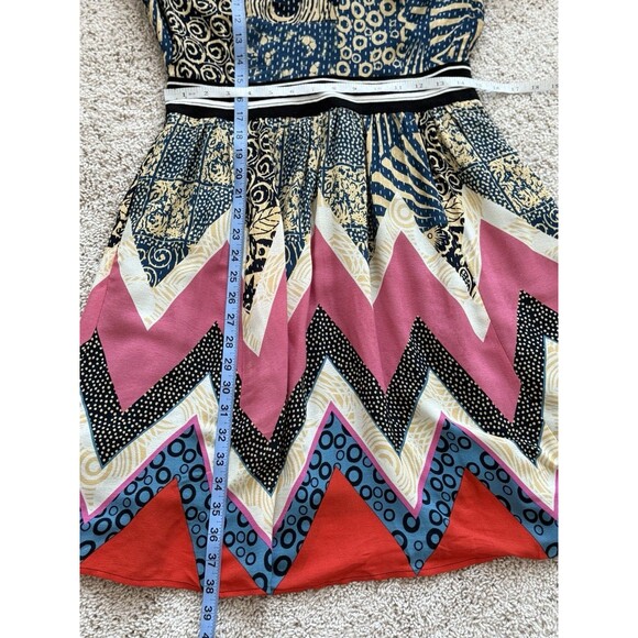 Maeve Anthropologie Sporty Chevron Dress Women’s 6 Graphic Print Fit And Flare - Picture 12 of 14